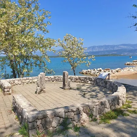 Vodopija 3* Soline (Krk)