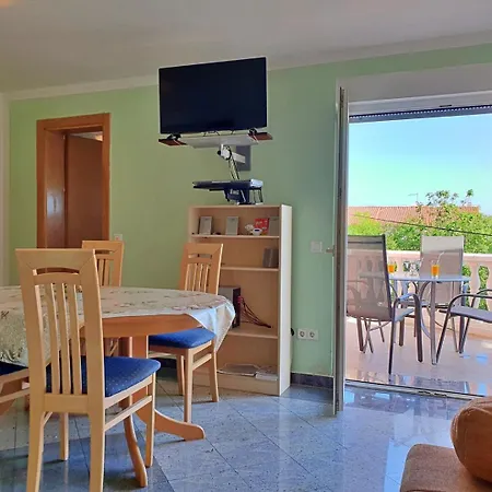 Vodopija 3* Soline (Krk)