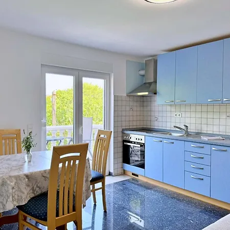Vodopija Guest house 3*