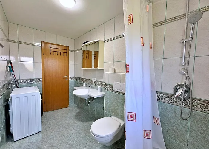 Πανσιόν Vodopija 3*