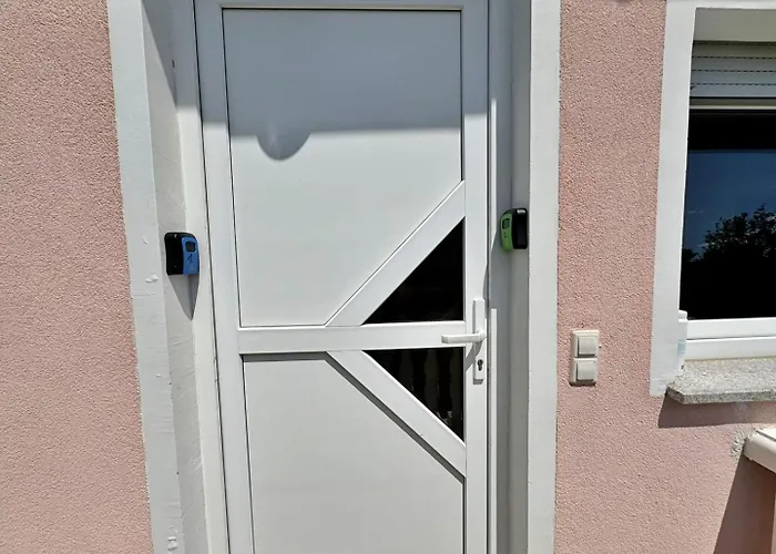 Πανσιόν Vodopija